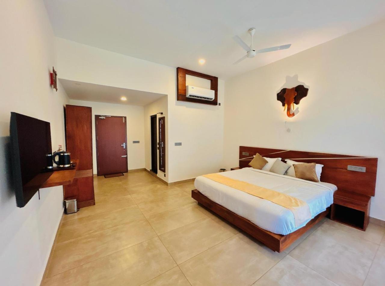 Spice Forest Plantation Homestay, Thekkady Vandiperiyār Eksteriør bilde